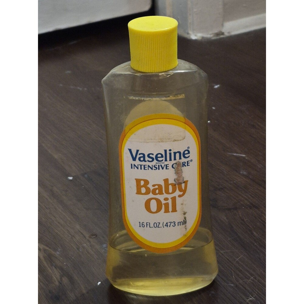 Vintage 1970s/80s Vaseline Intensive Care Baby Oil 16 Oz Movie TV Props